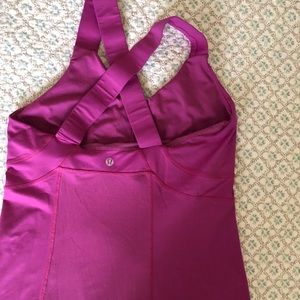 Lulu lemon active top